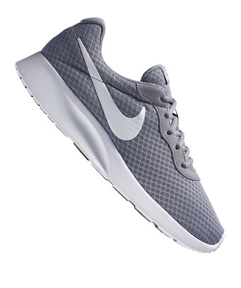 nike damen schuhe weiß grau schwarz|Nike ausgefallene schuhe.